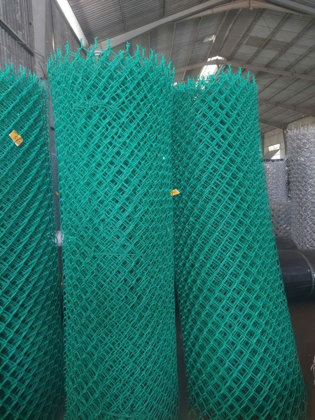 Lưới B40 lõi thép bọc PVC