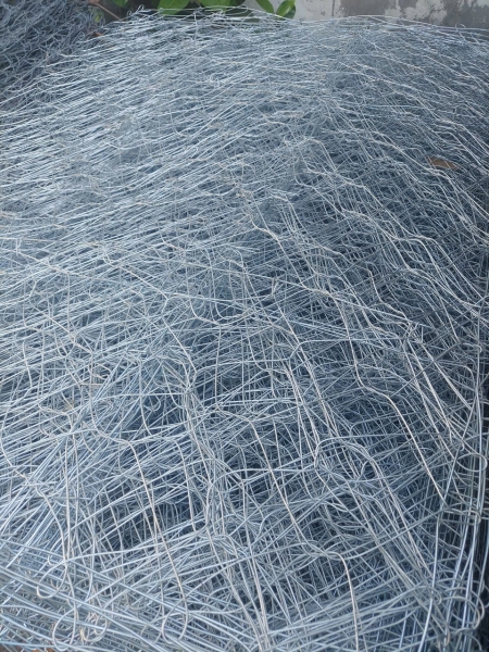 Rọ đá mạ kẽm đan tay