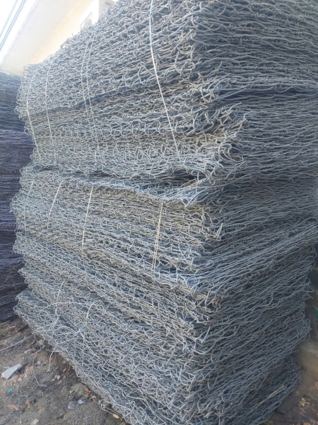 Rọ đá mạ kẽm nhúng nóng bọc nhựa PVC P8